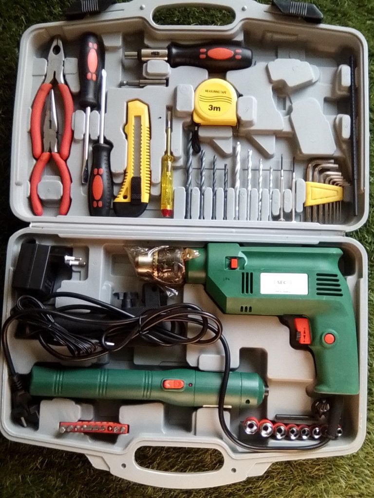 Coffret avec perceuse à percussion, Bricolage & Construction, Enlèvement ou Envoi, Neuf, Perceuse