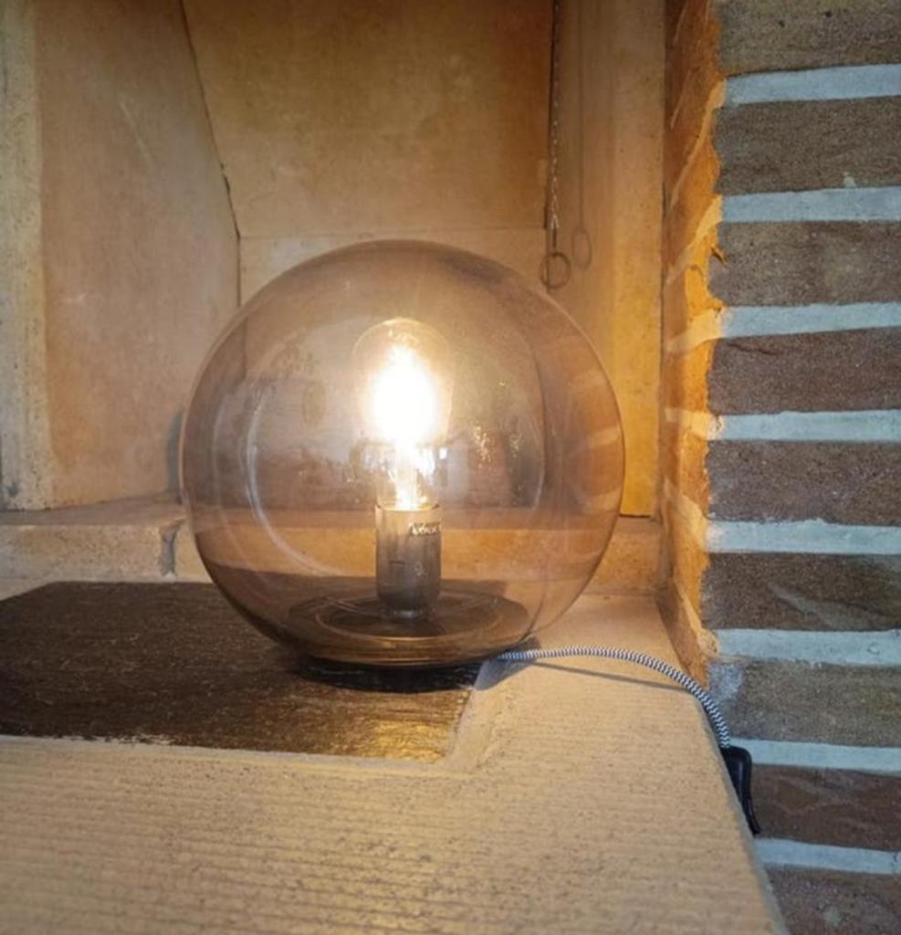Lampe en verre fumé ikea, Enlèvement, Verre