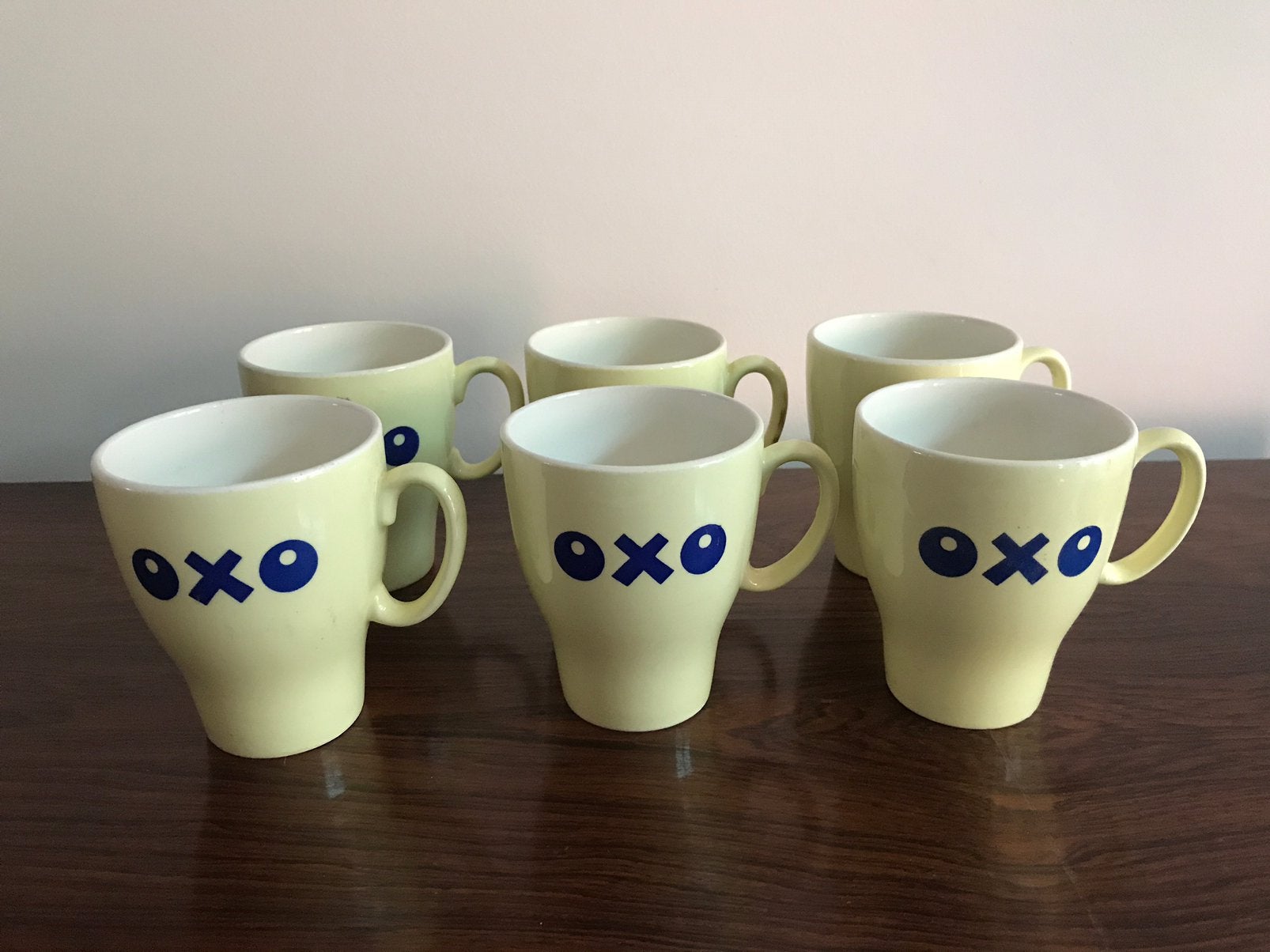 Oxo set van 6 mokken tassen geel tulp model, Collections, Marques & Objets publicitaires, Enlèvement ou Envoi