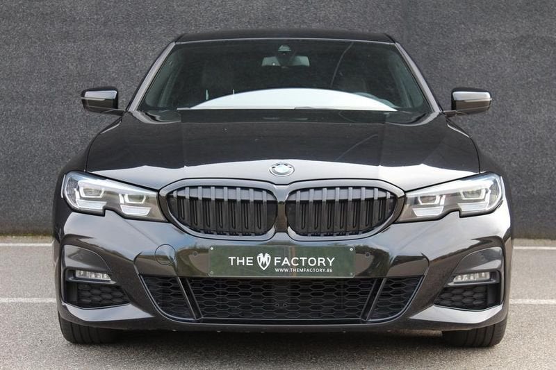 BMW Série 3, Auto's, Automaat, 4 deurs, 4 cilinders, Leder en Stof