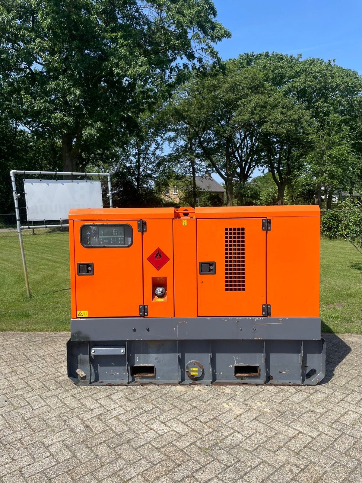 Atlas copco qas 60 kva generator noodstroom, Ophalen, Gebruikt