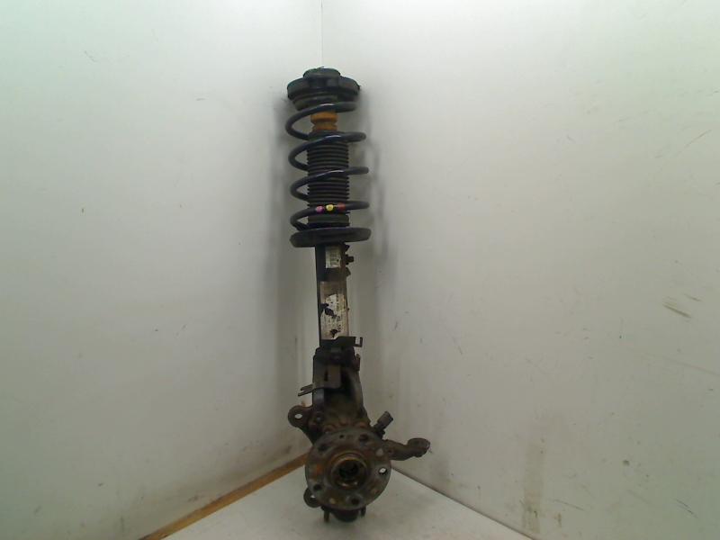 JAMBE DE FORCE AVANT GAUCHE Touran (1T1 / T2) (1T0413031GP), Utilisé, De Bloemendaal 21 21
5221 EB  'S HERTOGENBOSCH, NL, Info@123Parts.nl
