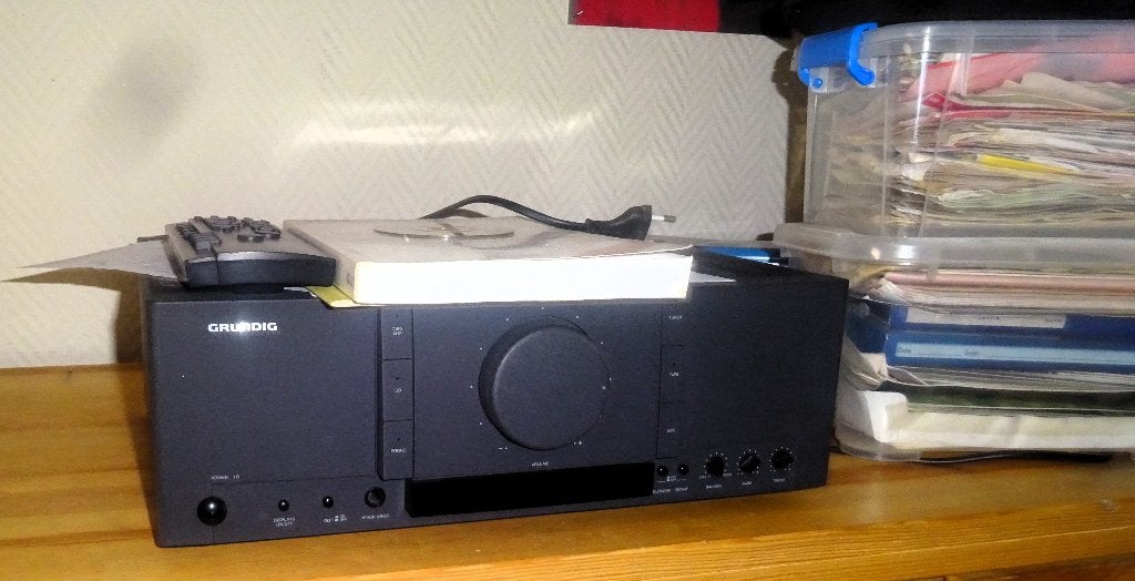 ampli Grundig, TV, Hi-fi & Vidéo, Enlèvement, Utilisé, Moins de 60 watts, Autres marques
