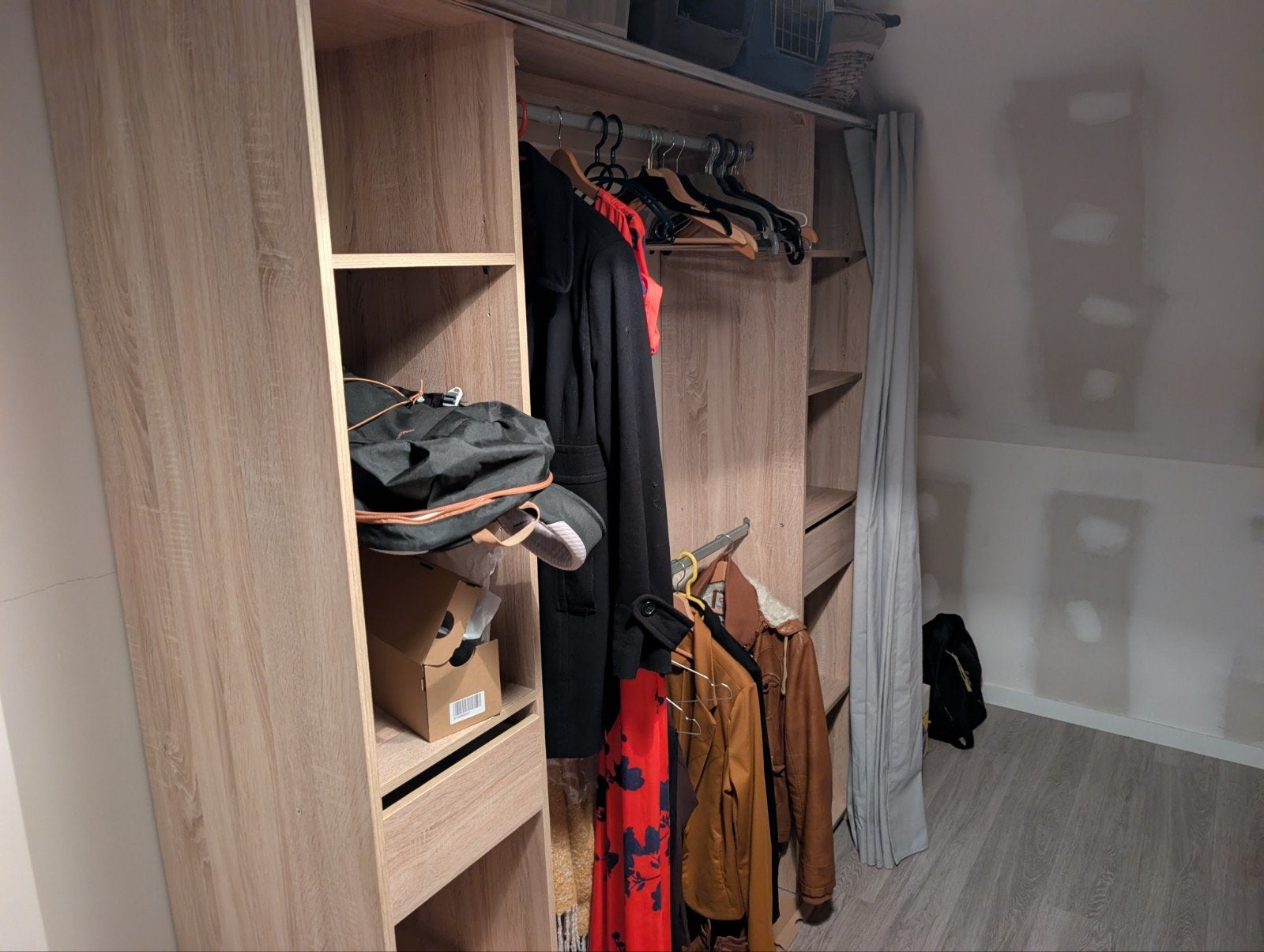Dressing - nieuwstaat, Huis en Inrichting, Kasten | Kleerkasten, Ophalen