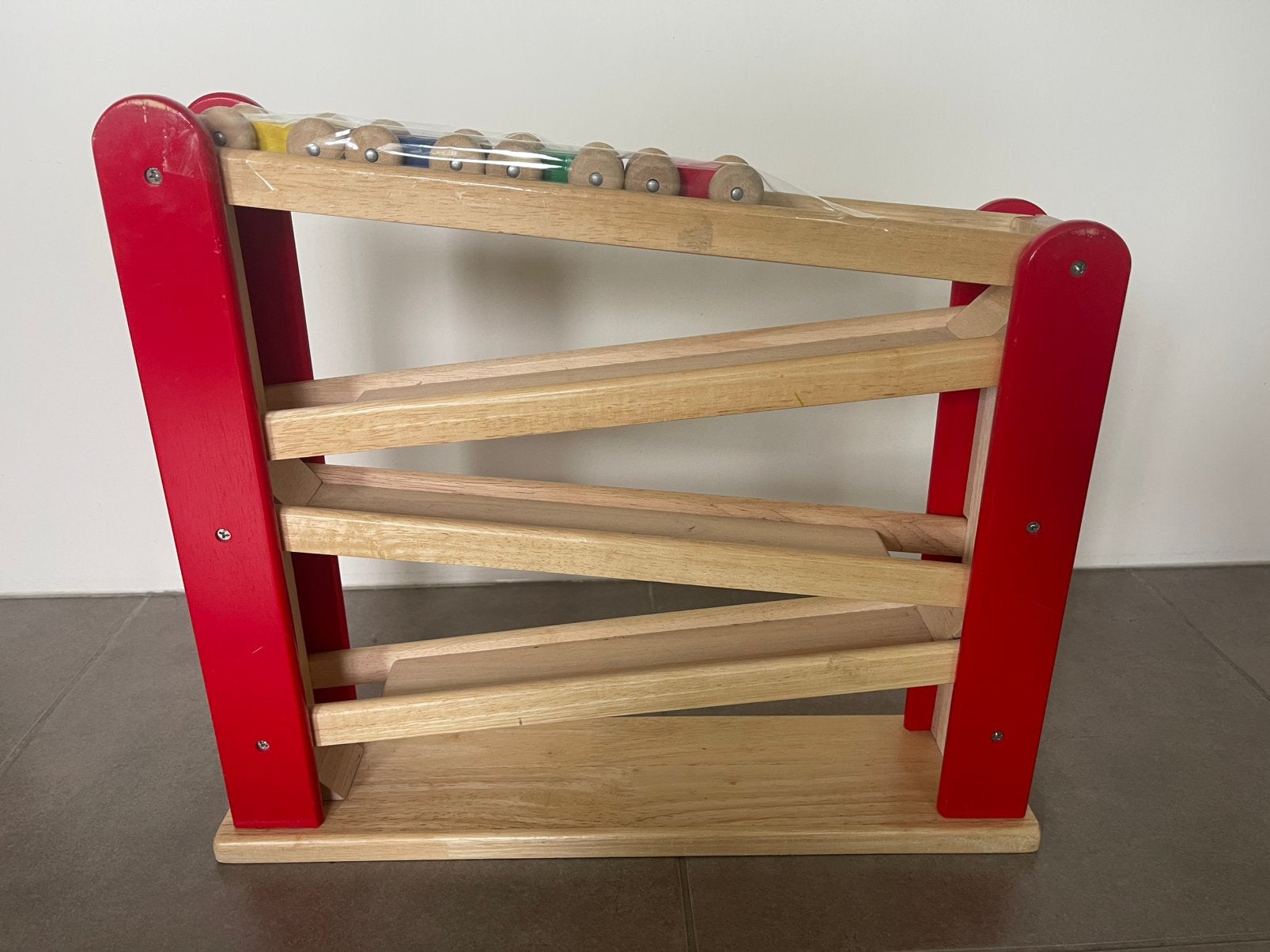 Houten ballenbaan met autootjes, Kinderen en Baby's, Ophalen, Zo goed als nieuw