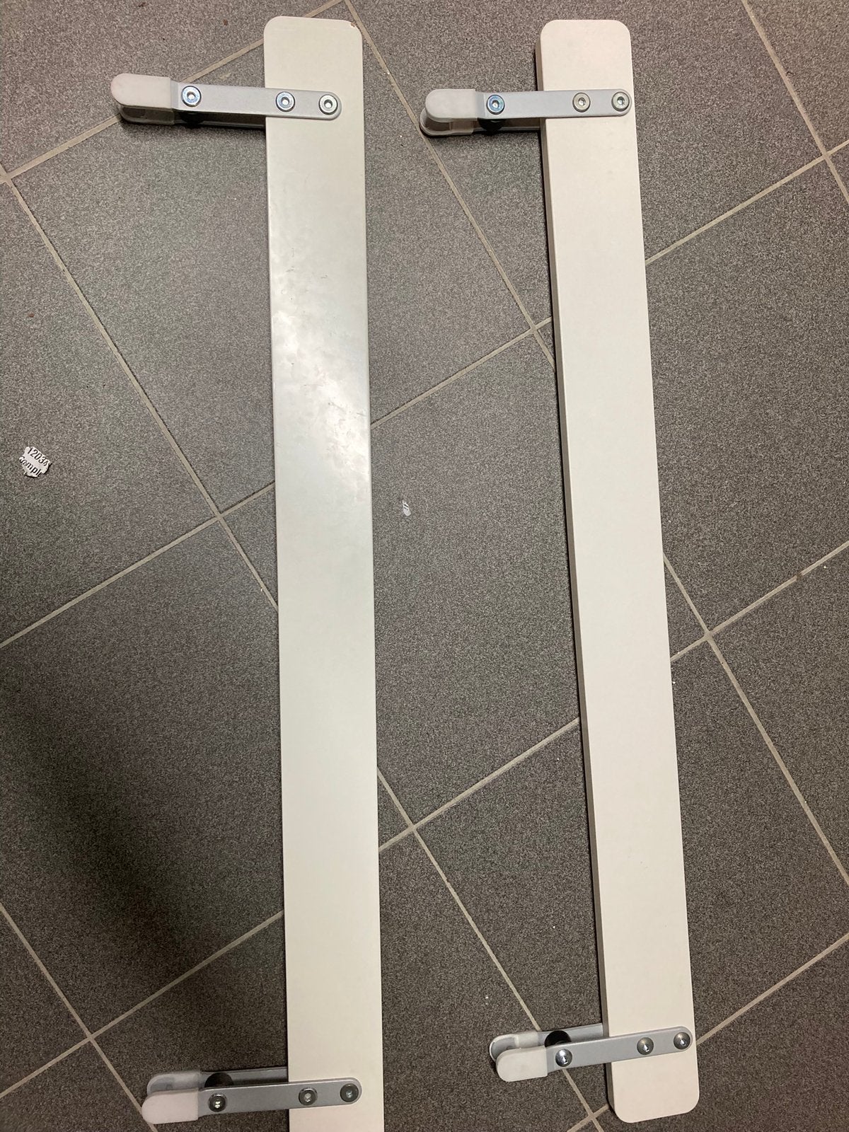 Zijsteunen bed ikea 2 stuks, Ophalen, Zo goed als nieuw, Minder dan 140 cm, Minder dan 70 cm