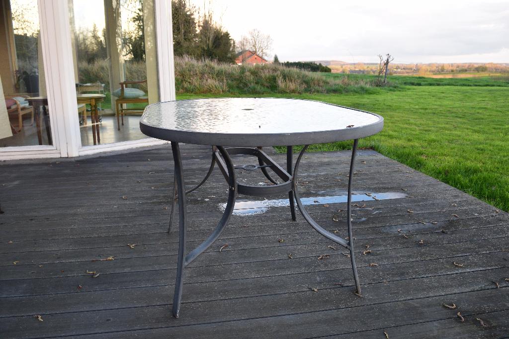 table de jardin, Ophalen, Gebruikt, Ovaal, Metaal