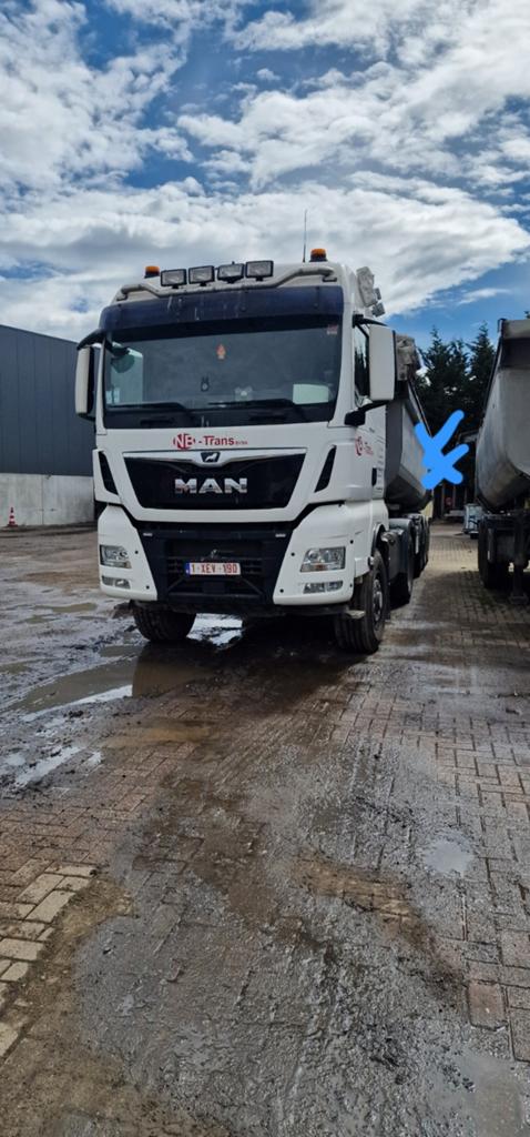 MAN TGX 18.470 bouwjaar 2019 Hydrodrive
4x4, Auto's, Vrachtwagens, MAN, Bedrijf, 4x4, Te koop