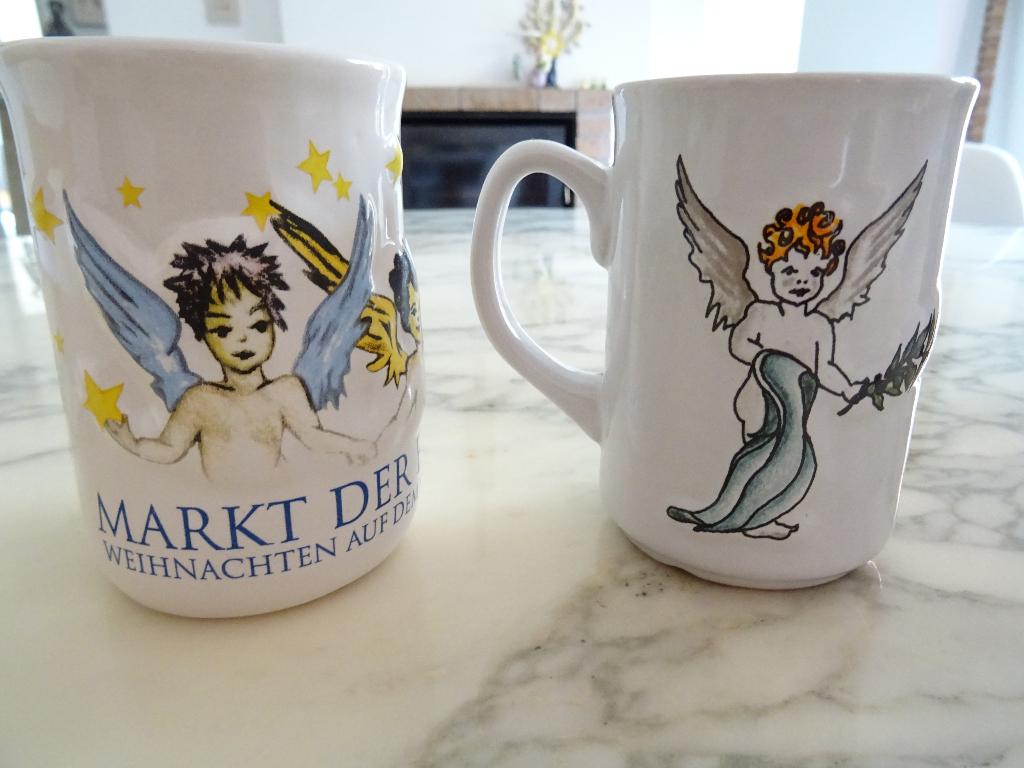 Twee bekers van de kerstmarkten in Keulen.    2010 2012, Ophalen of Verzenden, Zo goed als nieuw