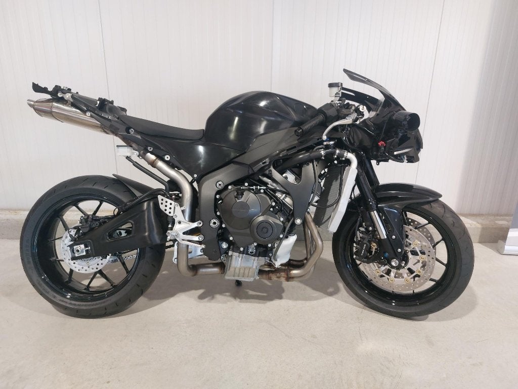 Honda CBR600 / RR, Enlèvement, Neuf