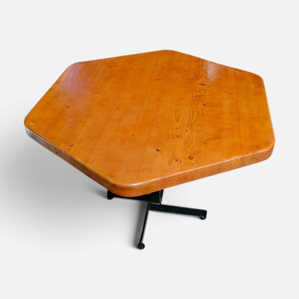 Charlotte Perriand Les Arcs HEXAGONAL table tafel 1970s, Enlèvement ou Envoi