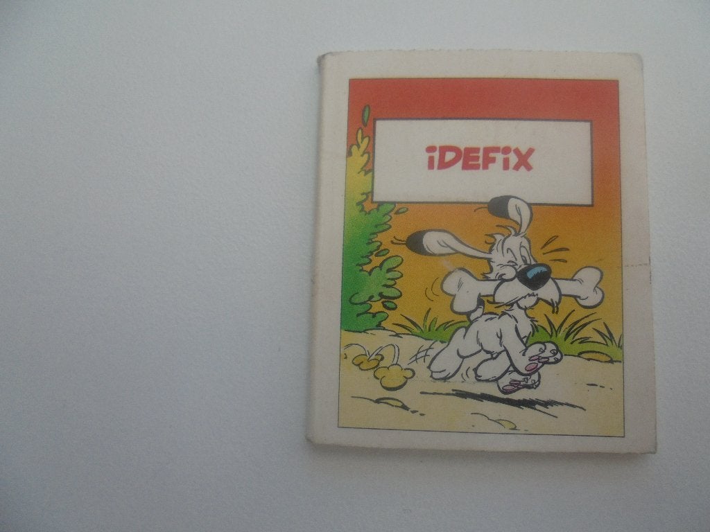 idefix-mini boekje van nutella, Verzamelen, Stripfiguren, Ophalen of Verzenden, Asterix en Obelix, Zo goed als nieuw, Boek of Spel