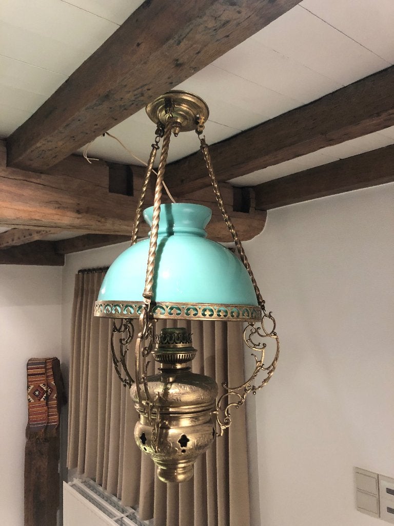 Lampe Belge, Enlèvement