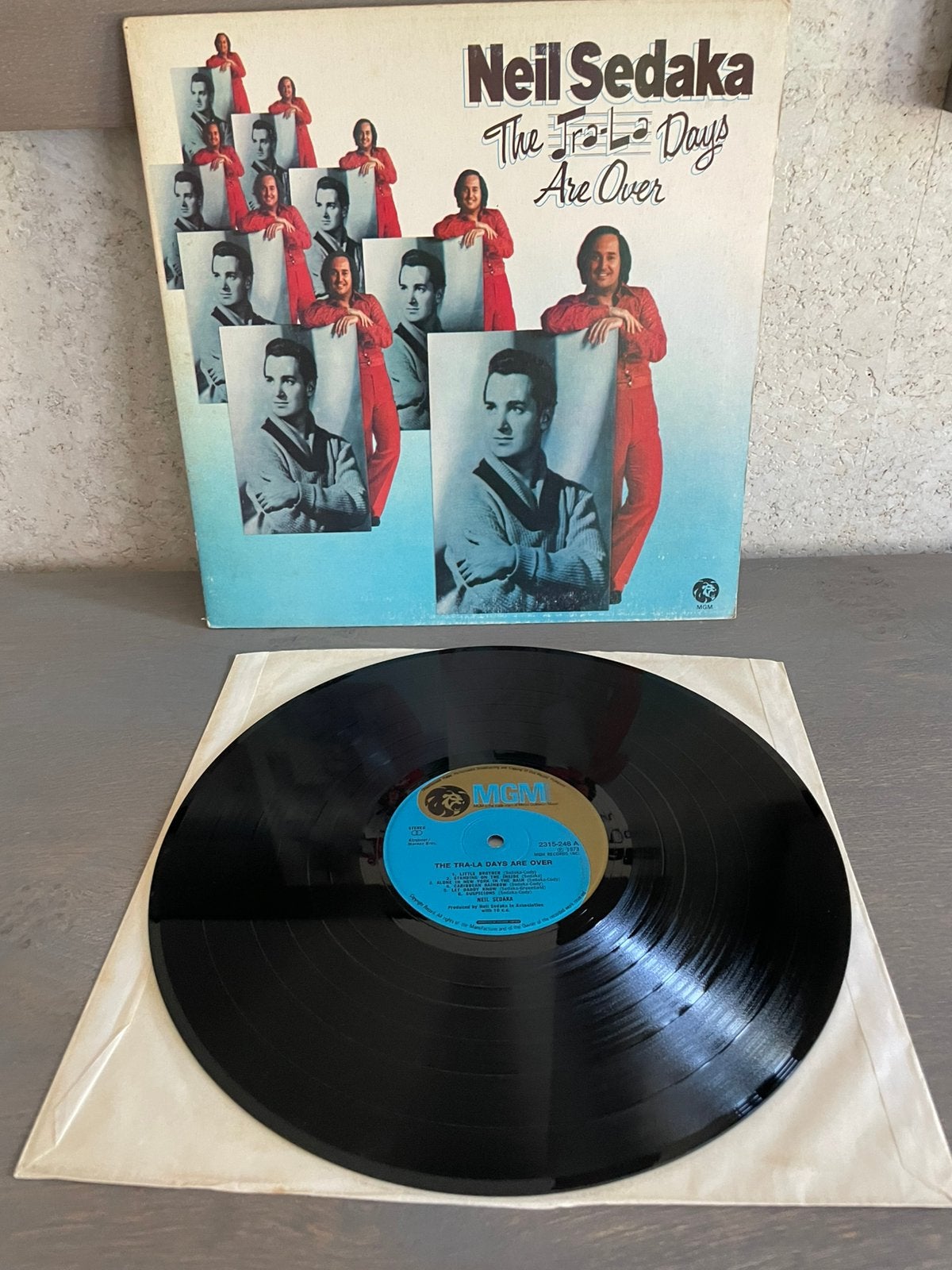 Neil Sedaka — The Tra-La Days Are Over (vinyle LP,, CD & DVD, Vinyles | Rock, Utilisé, Pop rock, LP, Pochette gatefold, 12 pouces