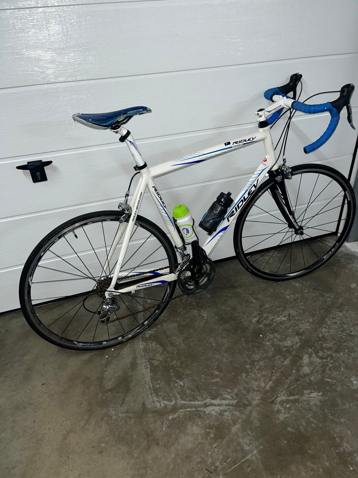 Ridley Koers fiets heren en dames, Fietsen en Brommers, Ophalen, Zo goed als nieuw, Dames