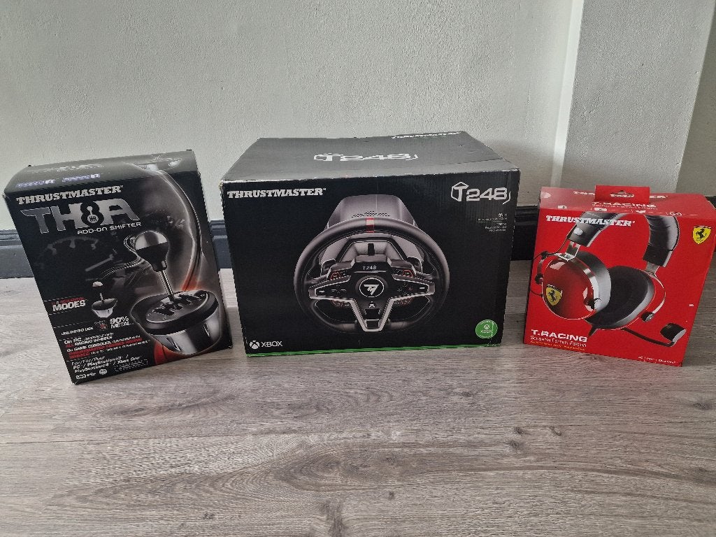 Thrustmaster T248 + T3PM + TH8A + T.Racing, Ophalen of Verzenden, Zo goed als nieuw, Trustmaster