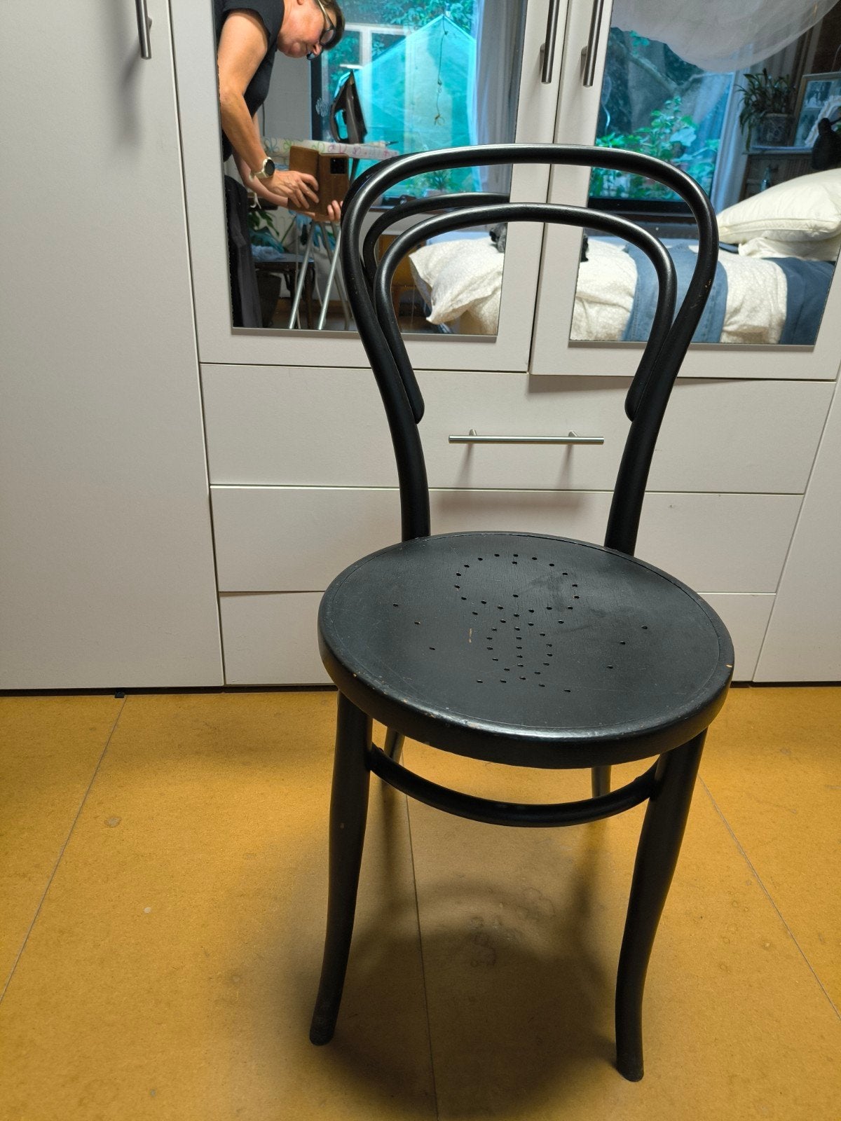 zwarte stoel J & Je Kohn Austria nr 5 / thonet stijl, Ophalen
