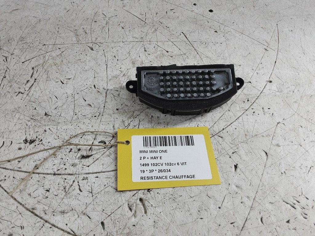 KACHELWEERSTAND Mini Mini (F56) (64119377854), Gebruikt, Mini, Petuelring 130
80809  München, DE, Minikundenbetreuung@mini.de
