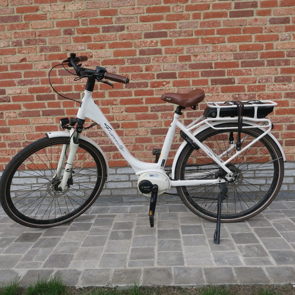 E- bike Granville- wit  - E-Premium 20 Lady, Fietsen en Brommers, Zo goed als nieuw, 47 tot 51 cm, 50 km per accu of meer, Ophalen