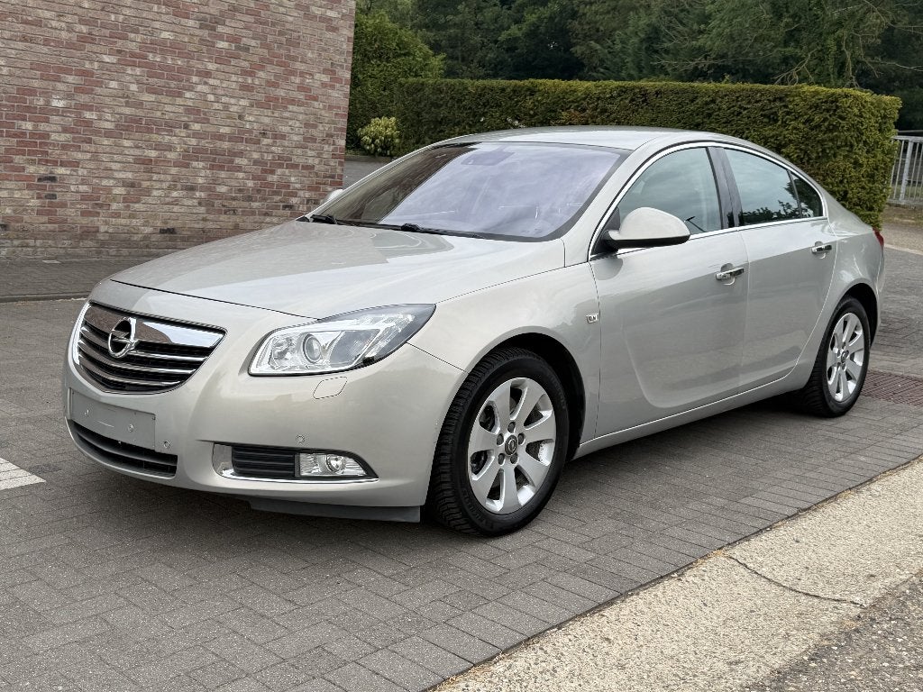 Opel Insignia 2.8 Turbo 4x4 Automaat – V6 – Leder–BOSE–Navi, Autos, Opel, Cuir, Achat, Carnet d'entretien, Noir