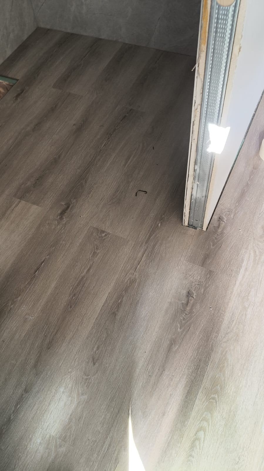 Klusjesman, Diensten en Vakmensen, Klusjesman en Klusbedrijf