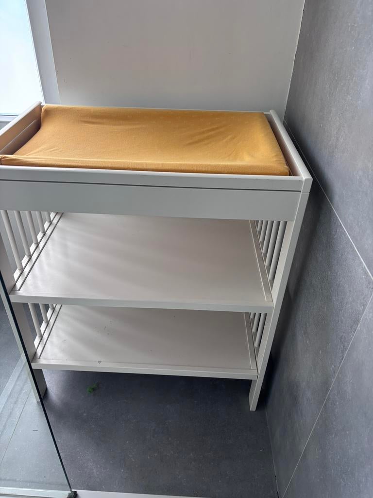 Commode/ verschoontafel, Kinderen en Baby's, Gebruikt, Aankleedkussen, Standaard, Ophalen