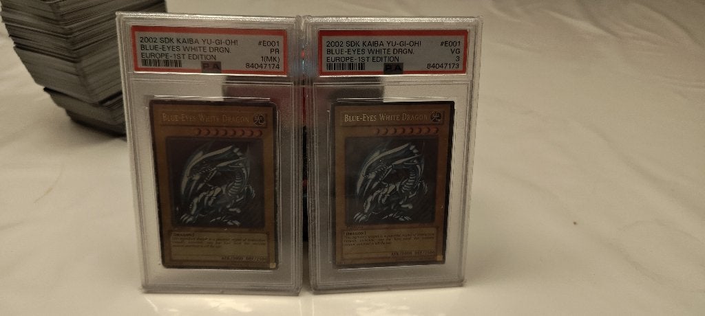 2002 sdk kaiba yu gi oh blue eyes white dragon europe 1st ed, Ophalen, Gebruikt, Losse kaart, Foil