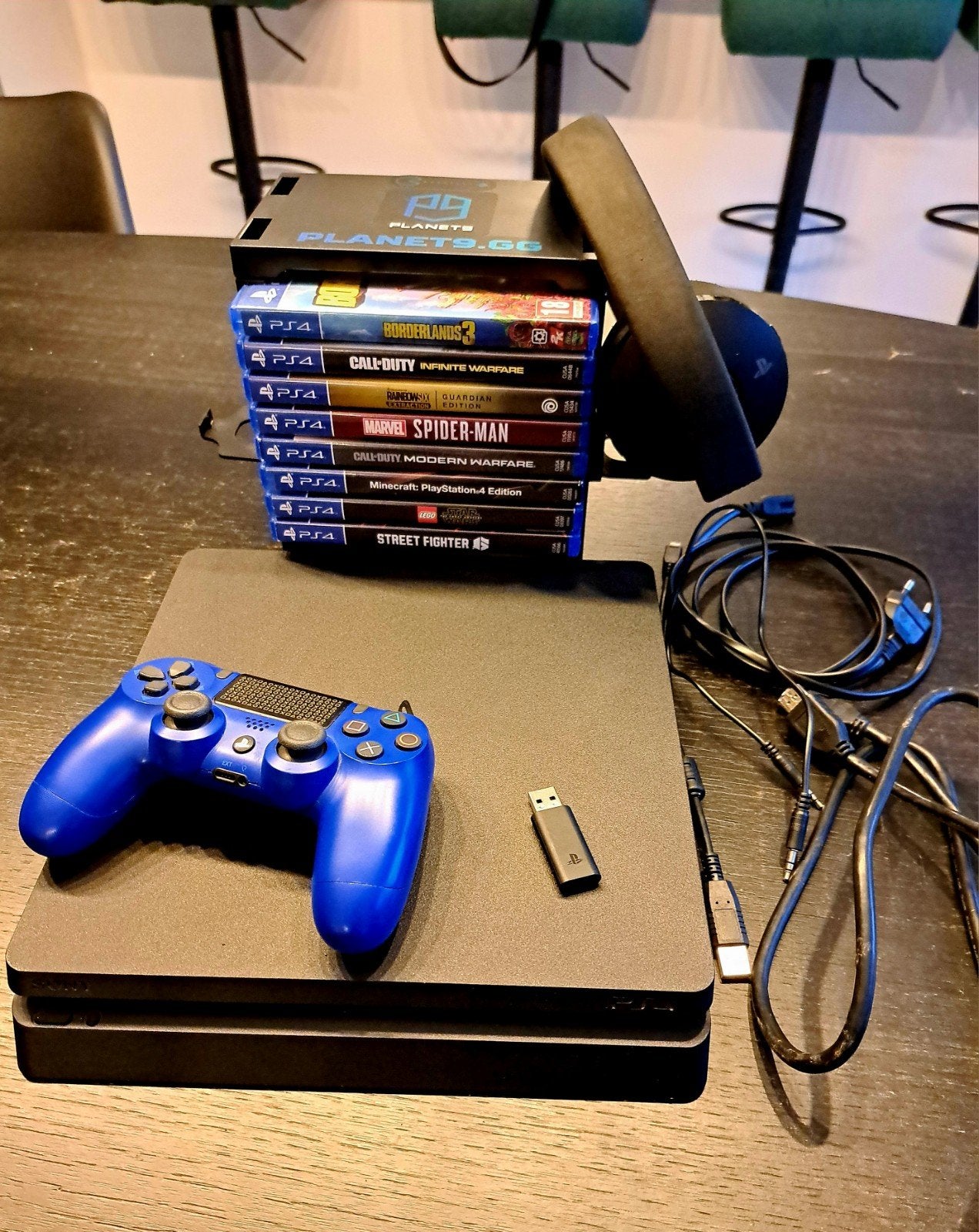 Sony Playstation Ps4 games console gaming, Games en Spelcomputers, Ophalen of Verzenden, Met 1 controller, Slim, 500 GB