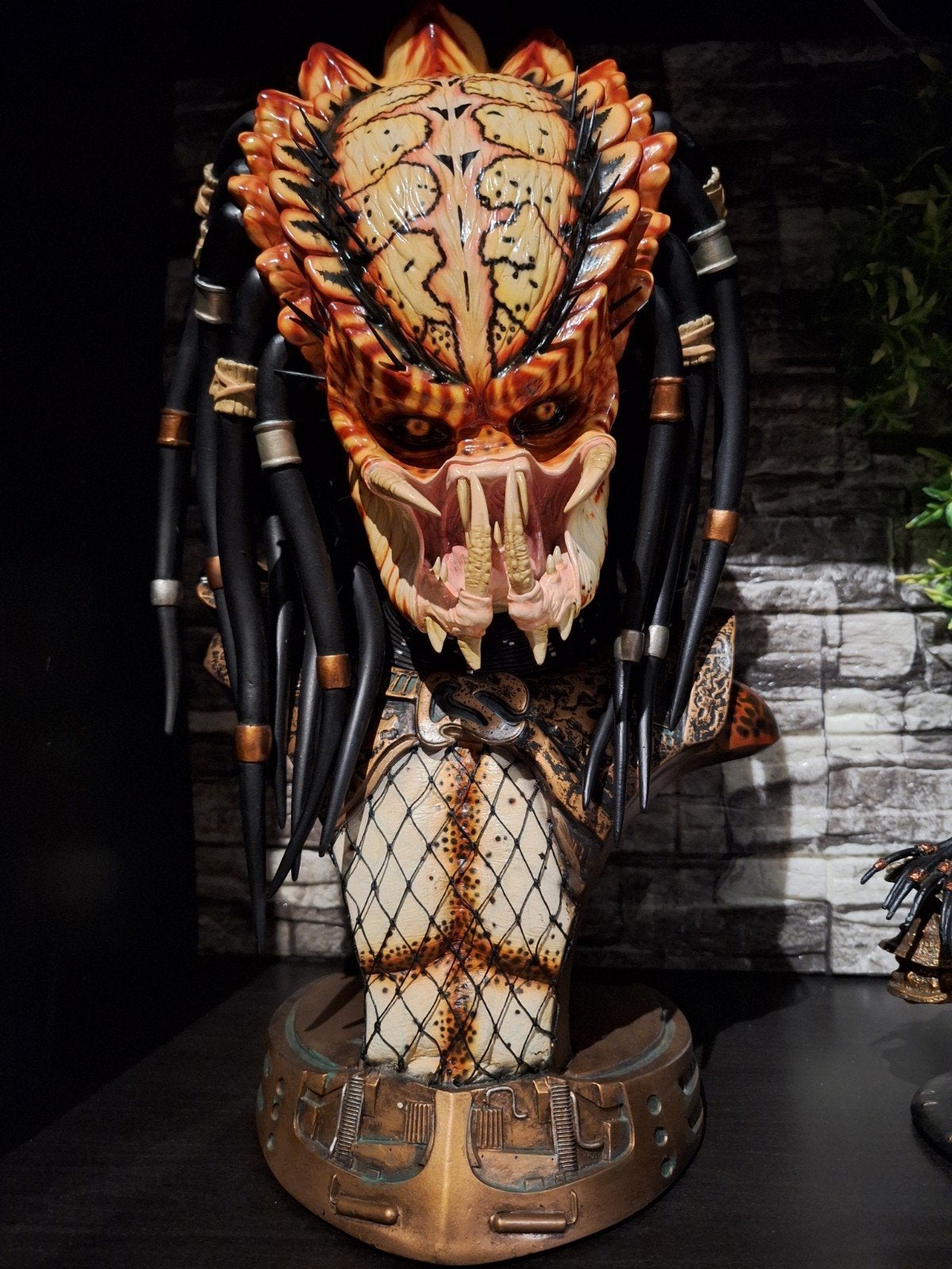 Sideshow predator city hunter bust, Ophalen
