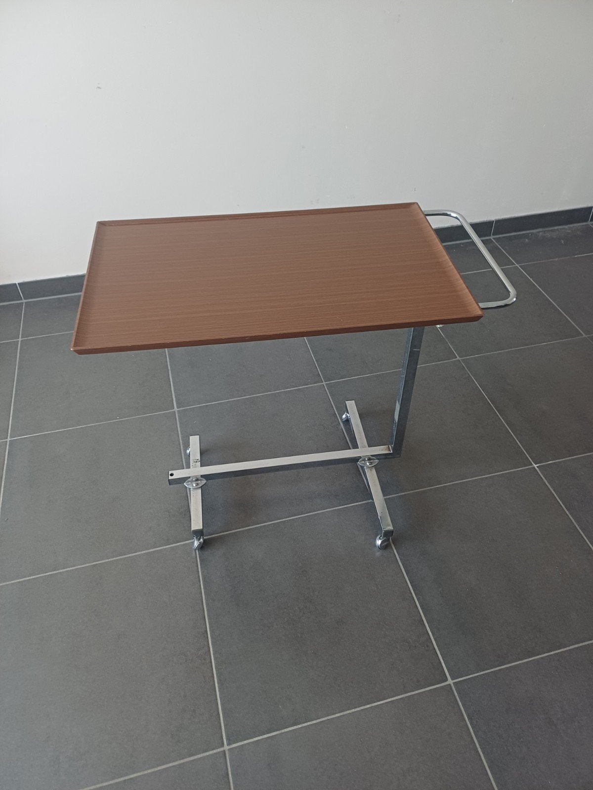 table à manger, Enlèvement