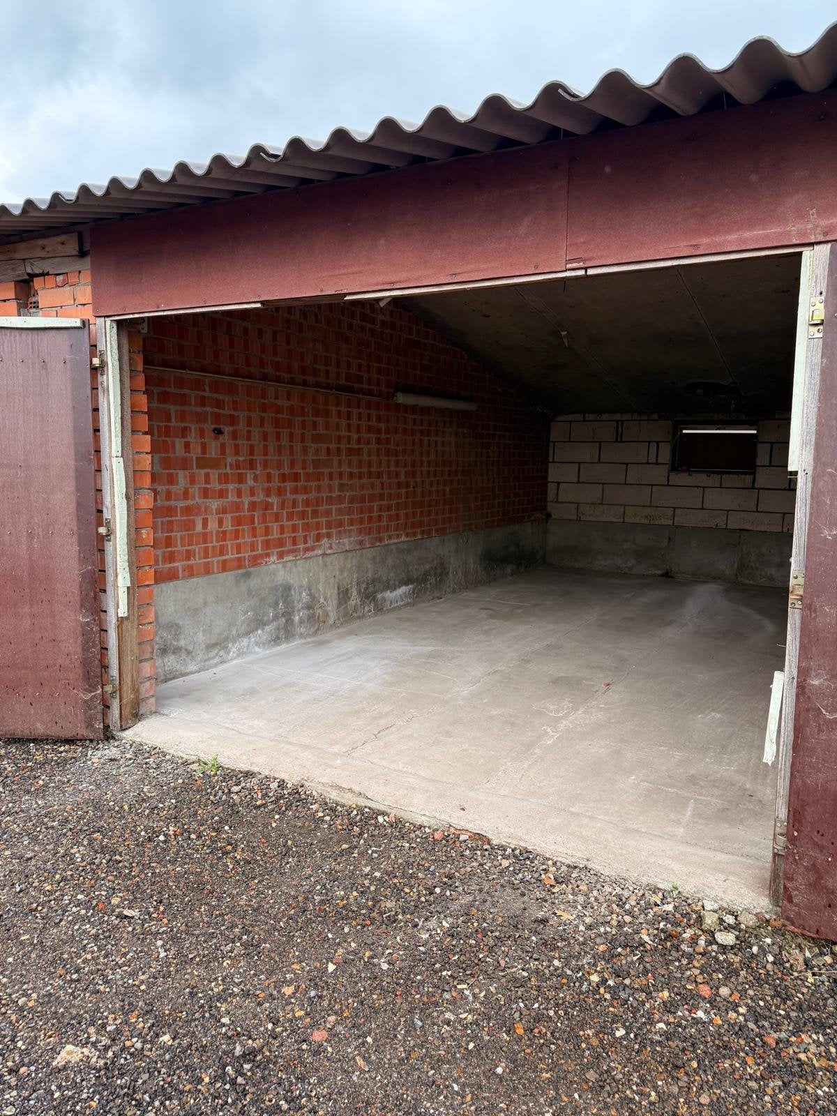 Opslagruimte te huur (8x4m) - Brecht, Immo, Garages en Parkeerplaatsen