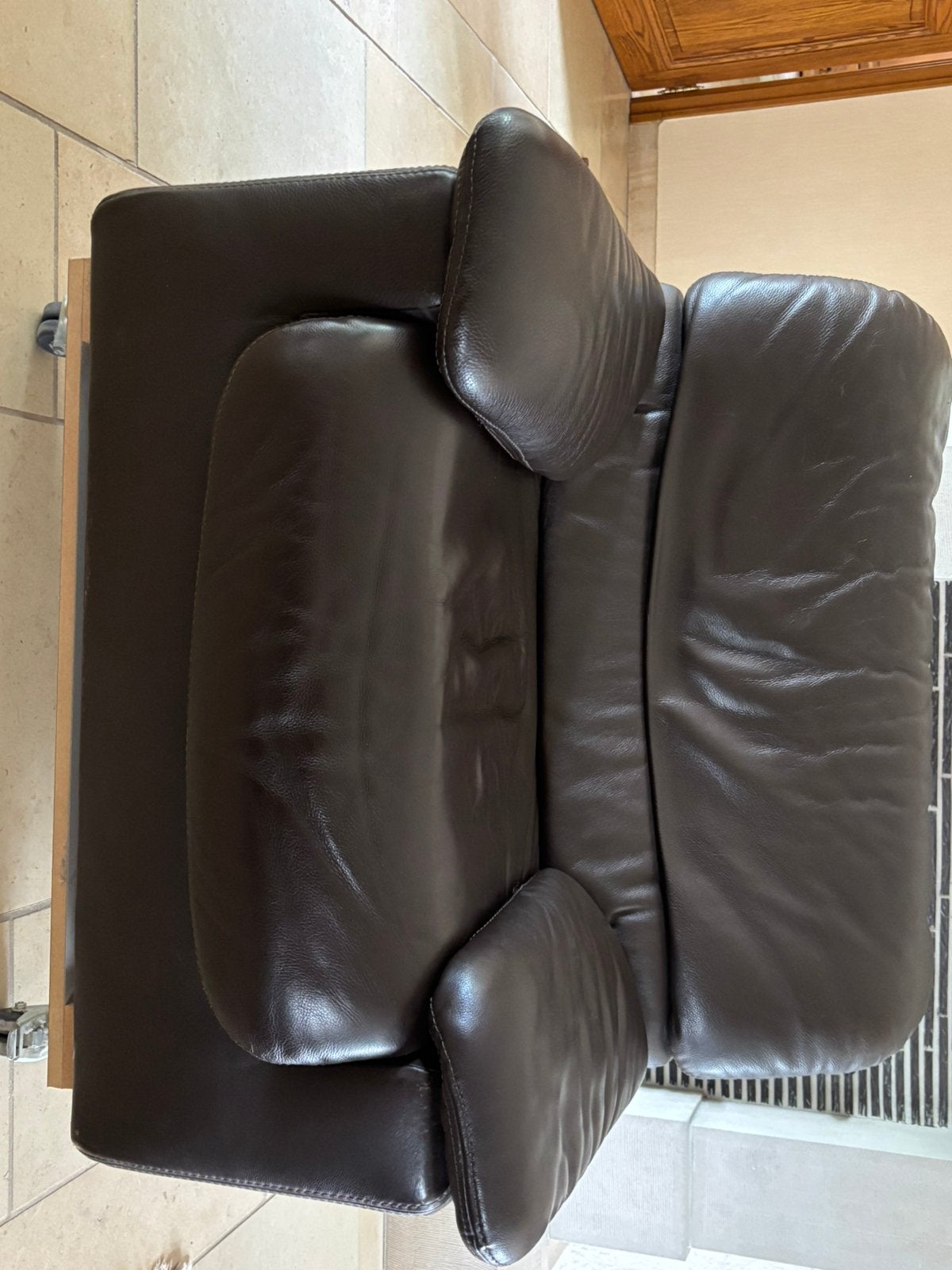 Canapé en cuir Jori + pouf + 4 places + 2 2 places, Enlèvement, Comme neuf