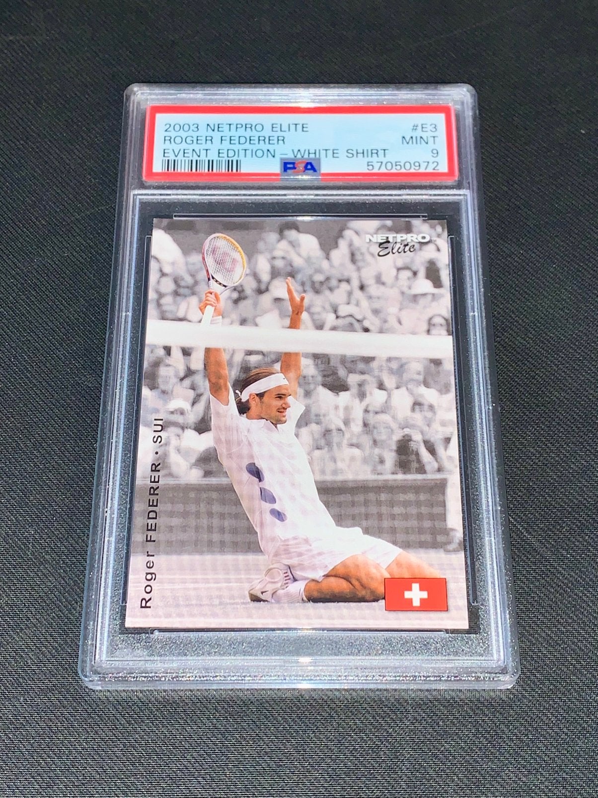 2003 NETPRO ELITE ROGER FEDERER EVENT EDITION - WHITE PSA 9, Ophalen of Verzenden, Zo goed als nieuw, Plaatje