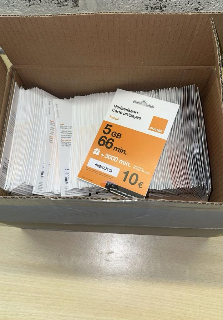 Sim Card Orange, Enlèvement