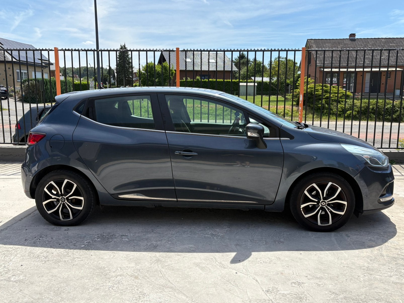 RENAULT CLIO 0.9 TCE ESSENCE 2019 EURO 6C 126 000KM CARPASS, Argent ou Gris, Achat, Euro 6, Entreprise