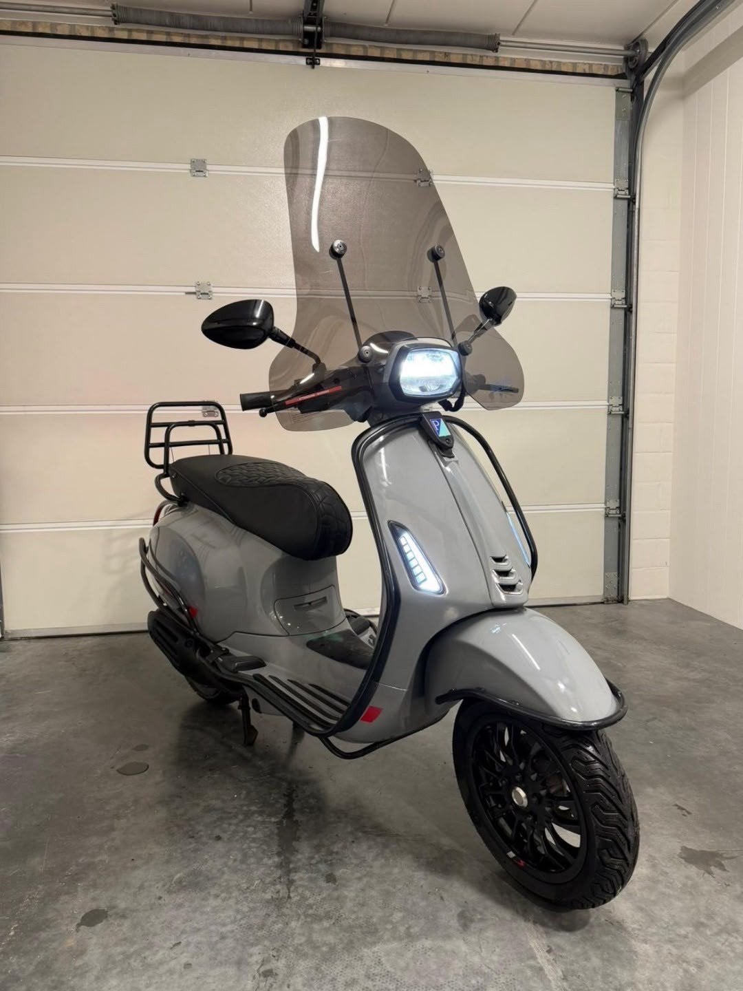 Vespa MAW année 2019., Vélos & Vélomoteurs, Scooters | Vespa, Autres modèles, Enlèvement, Classe A (25 km/h), Essence
