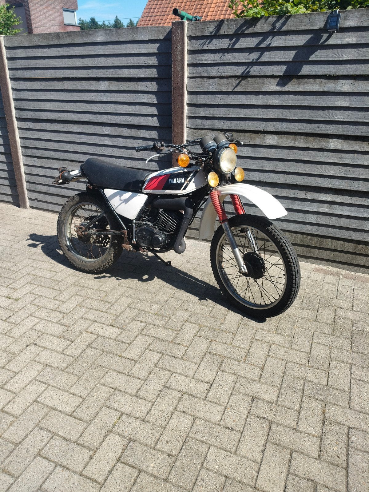 Yamaha DT 125 MX, Enlèvement, Yamaha