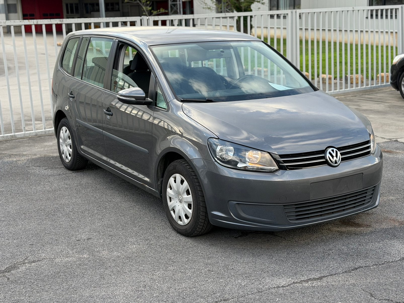 Volkswagen Touran 1.6TDI, Autos, 121 g/km, Achat, Entreprise, 5 portes