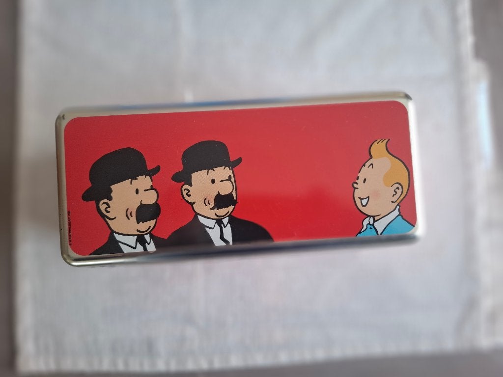 Ensemble de 3 boîte en métal à biscuit de Tintin, Livres, Plusieurs BD, Enlèvement ou Envoi, Comme neuf, Herge