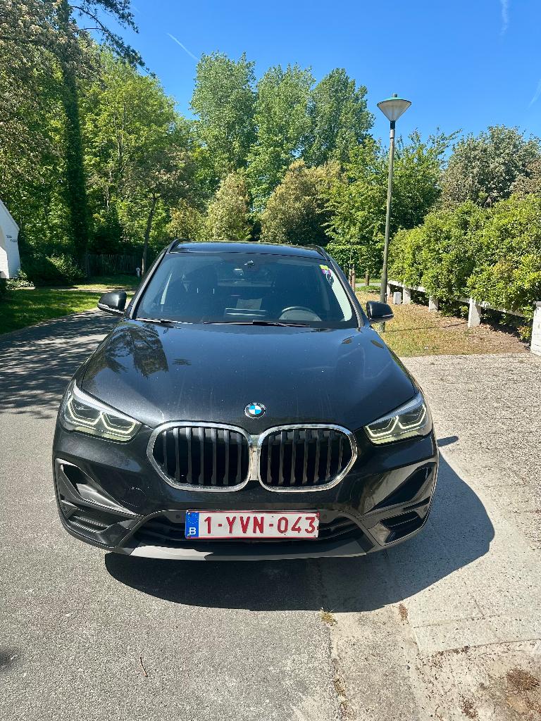 BMW X1 hybride, Autos, BMW, Particulier, X1, 4x4, ABS, Caméra de recul, Régulateur de distance, Airbags, Air conditionné, Alarme