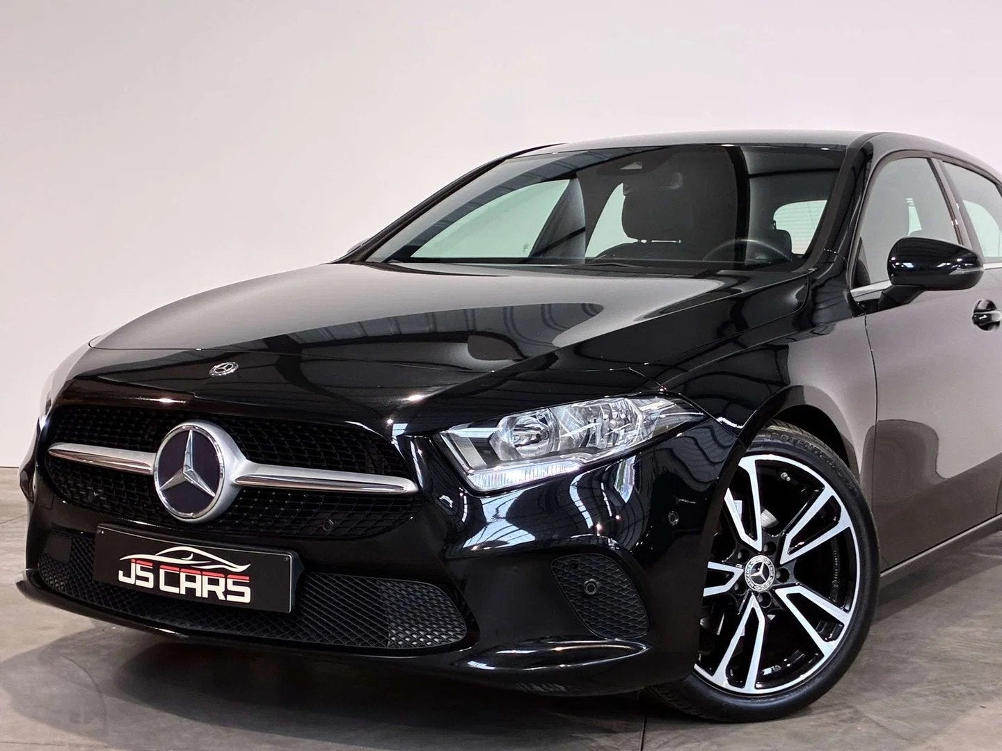 Mercedes-Benz A-CLASS 180 d SPORT COCKPIT-GPS-CAMERA-JANTES1, Auto's, Gebruikt, 4 cilinders, 116 pk, 1445 kg