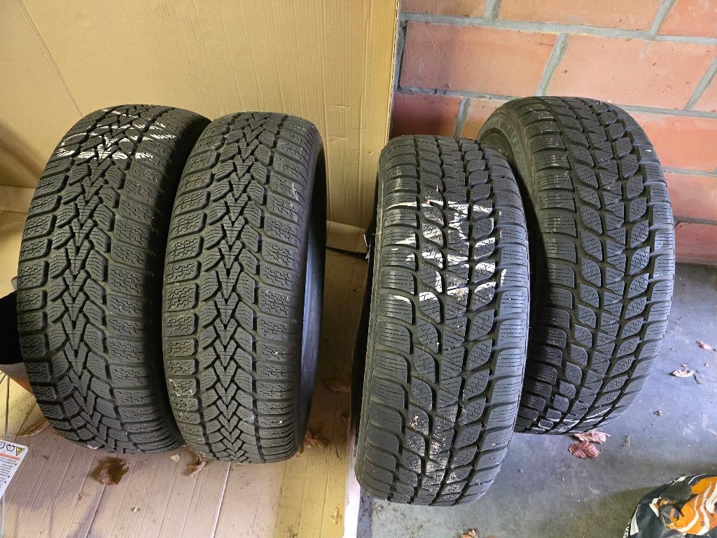 Dunlop/Bridgestone winterbanden 195/60/R16 - nieuwstaat, Auto-onderdelen, Banden en Velgen, Ophalen, Gebruikt, 16 inch, Winterbanden