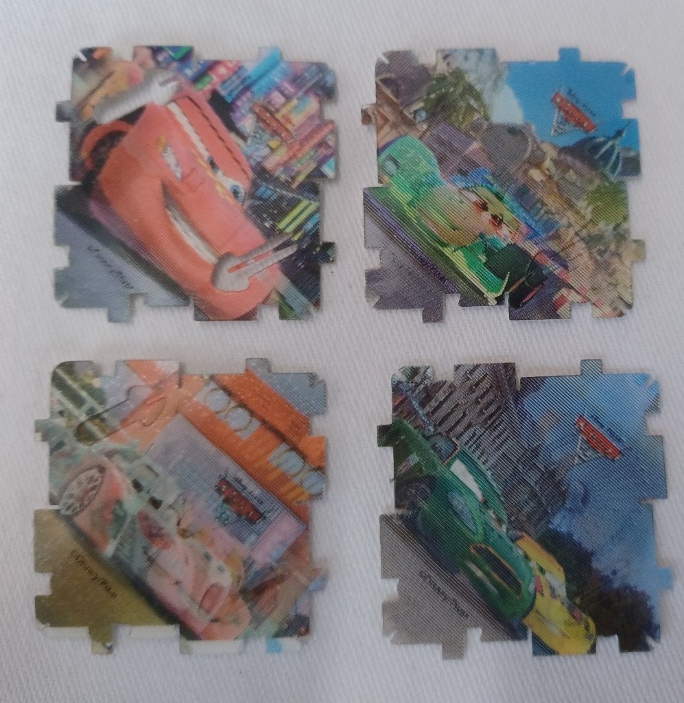 4 cartes brillantes 3D Cars, Enlèvement ou Envoi, Comme neuf, Plusieurs images