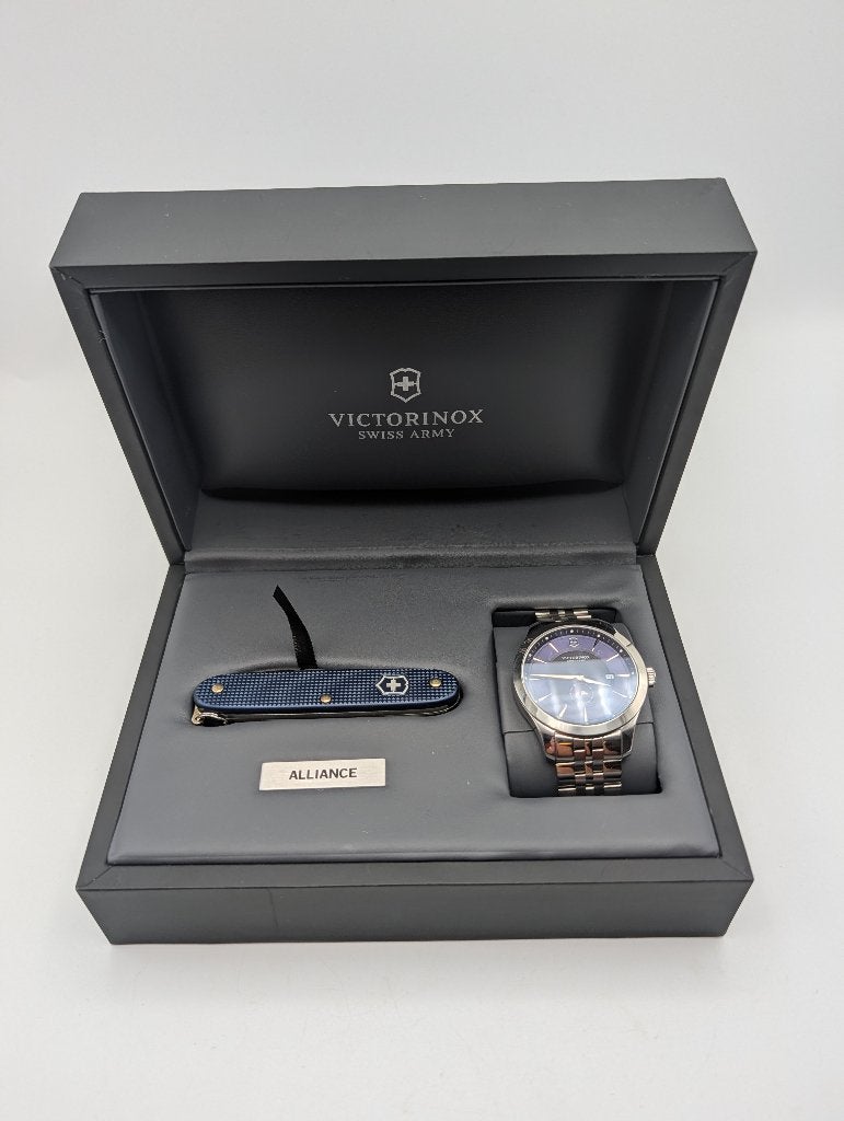 Victorinox Alliance Horlogeset nieuwstaat, Ophalen of Verzenden, Zo goed als nieuw