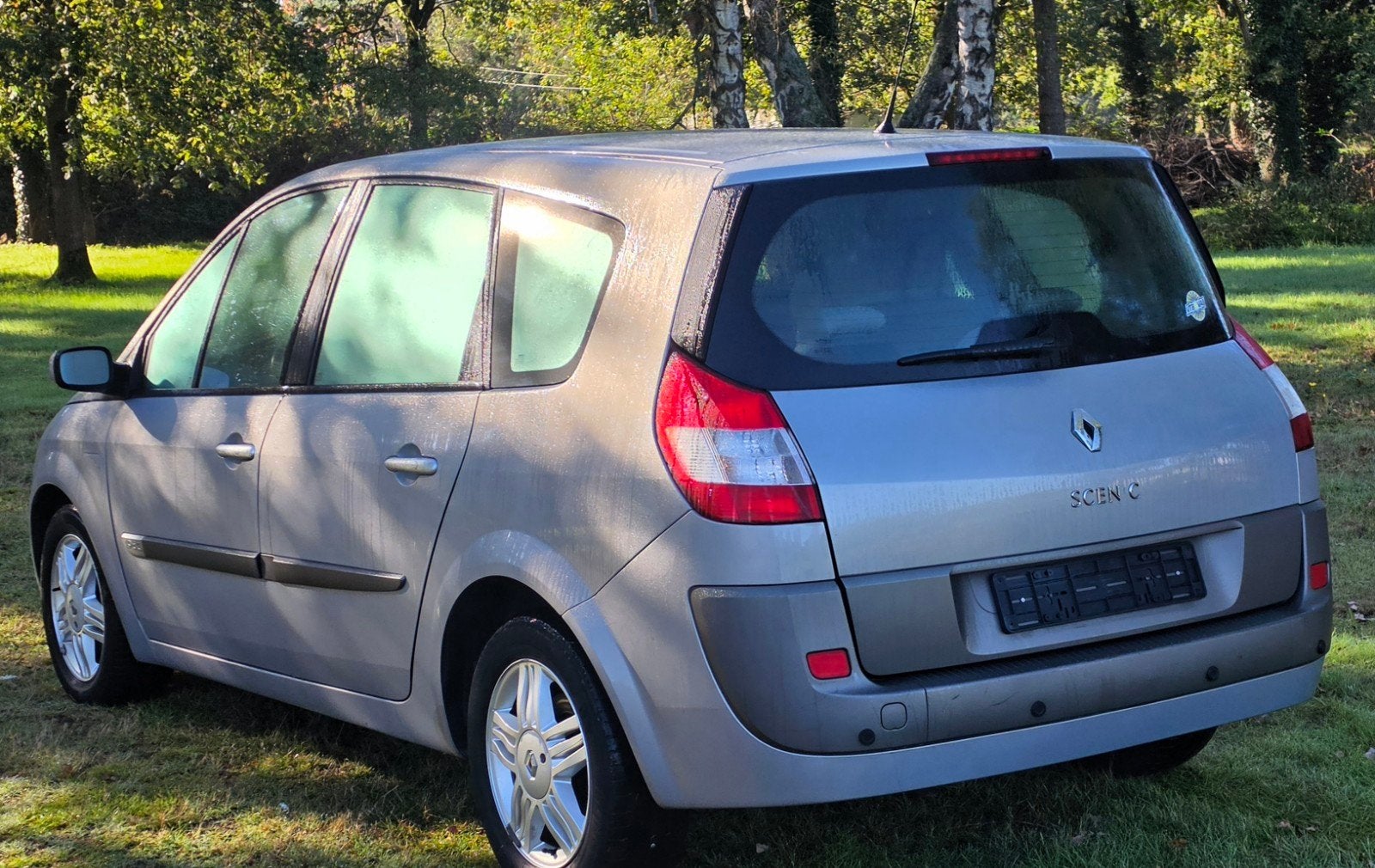 renault scenıc 1.9 dcı bj 2005 7 plaatsen (aırco) gekeurd, Auto's, Particulier, https://public.car-pass.be/vhr/72e924cc-6fac-4296-9108-b5249f7337d6