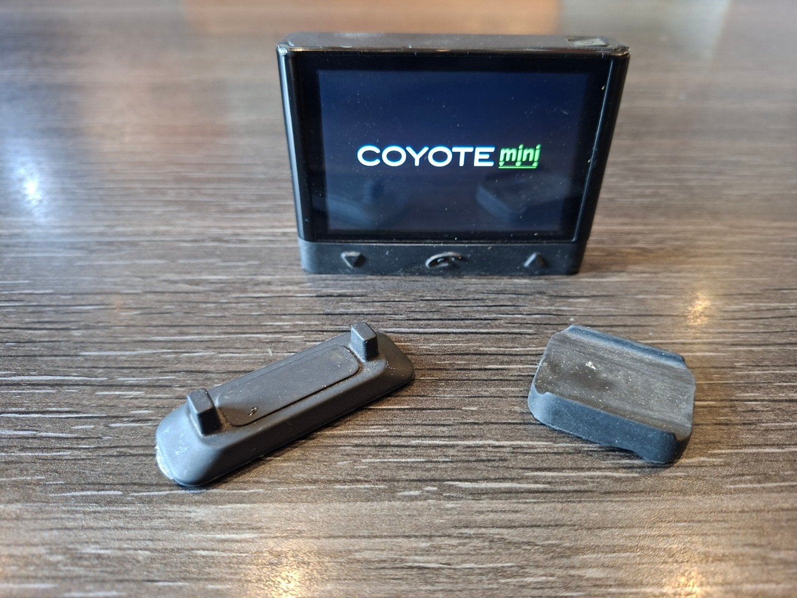 Coyote mini, Enlèvement