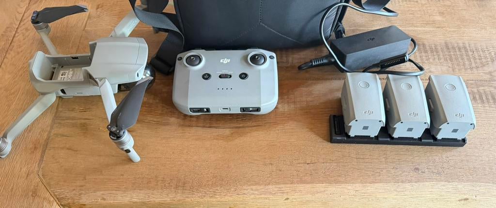 Mavic air2, Audio, Tv en Foto, Drones, Ophalen, Zo goed als nieuw