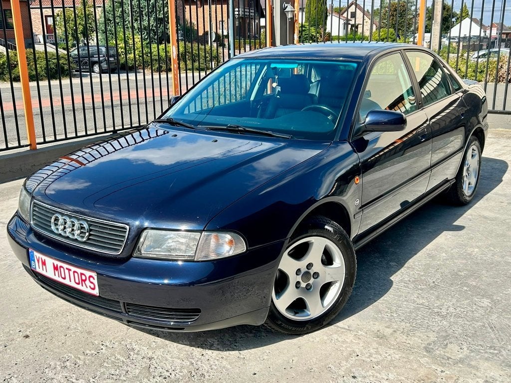 audi a4 2.6 v6 oldtimer avec 145.000km annee 1996, Achat, 110 kW, A4, 5 portes