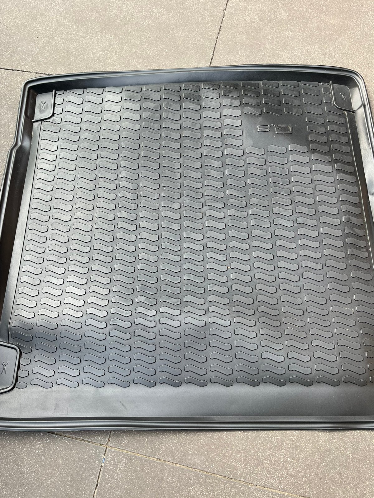 Tapis de coffre audi q8 etron, Enlèvement, Comme neuf