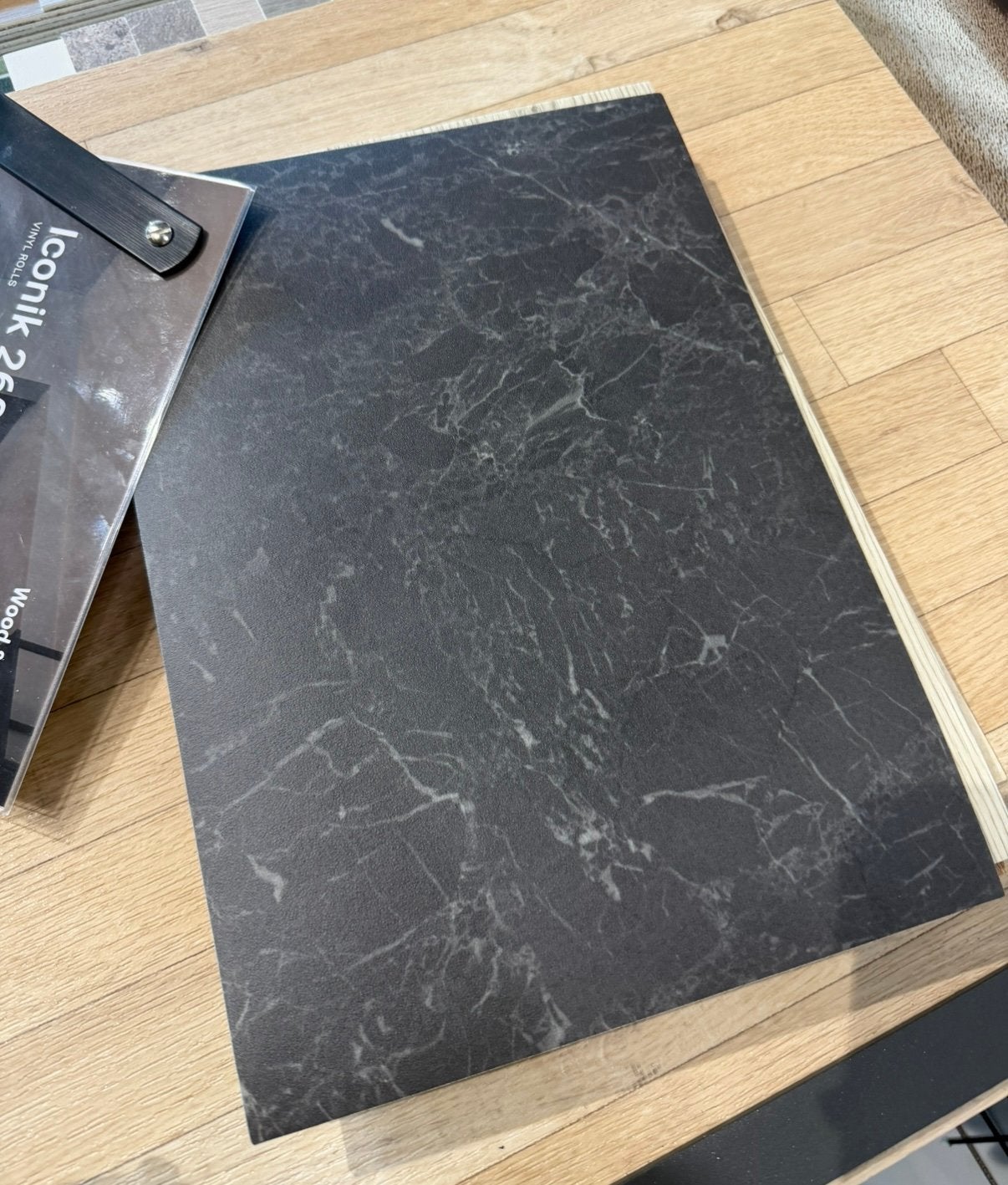 Vinyl vloer zwart marmer, Ophalen, Nieuw, 10 m² of meer, Vloertegels